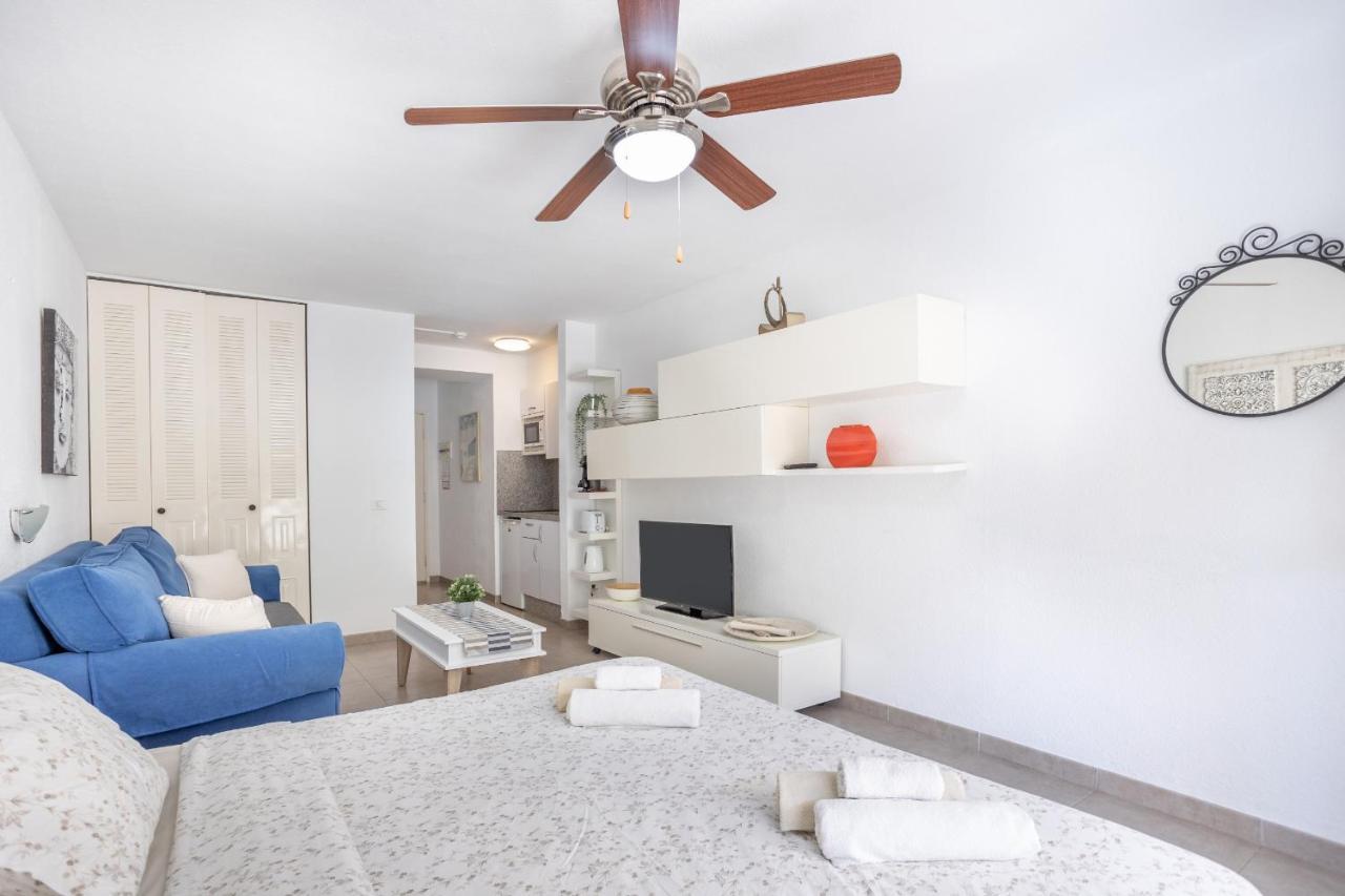 Castle Harbour Samuel'S Studio Flat By Lovetenerife Лос Кристианос Екстериор снимка