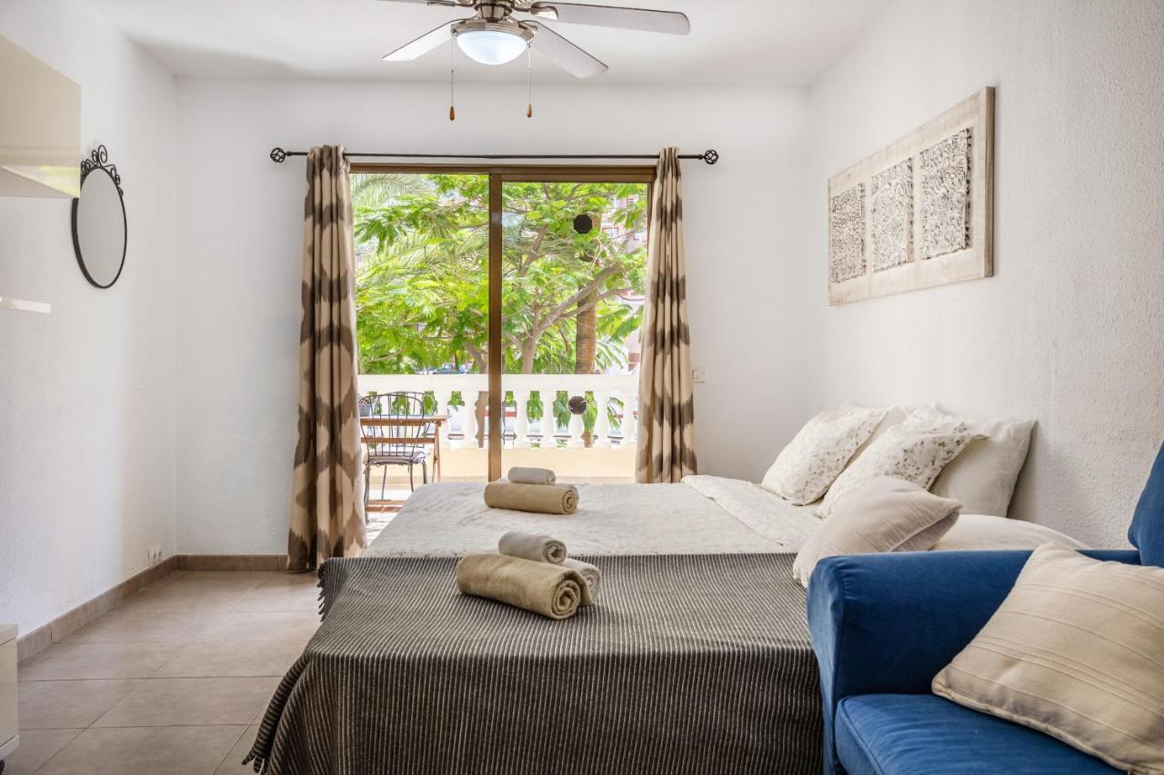 Castle Harbour Samuel'S Studio Flat By Lovetenerife Лос Кристианос Екстериор снимка